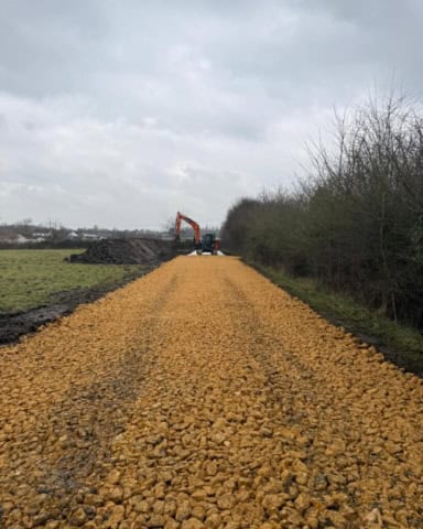 Aggregate delivered in Droitwich